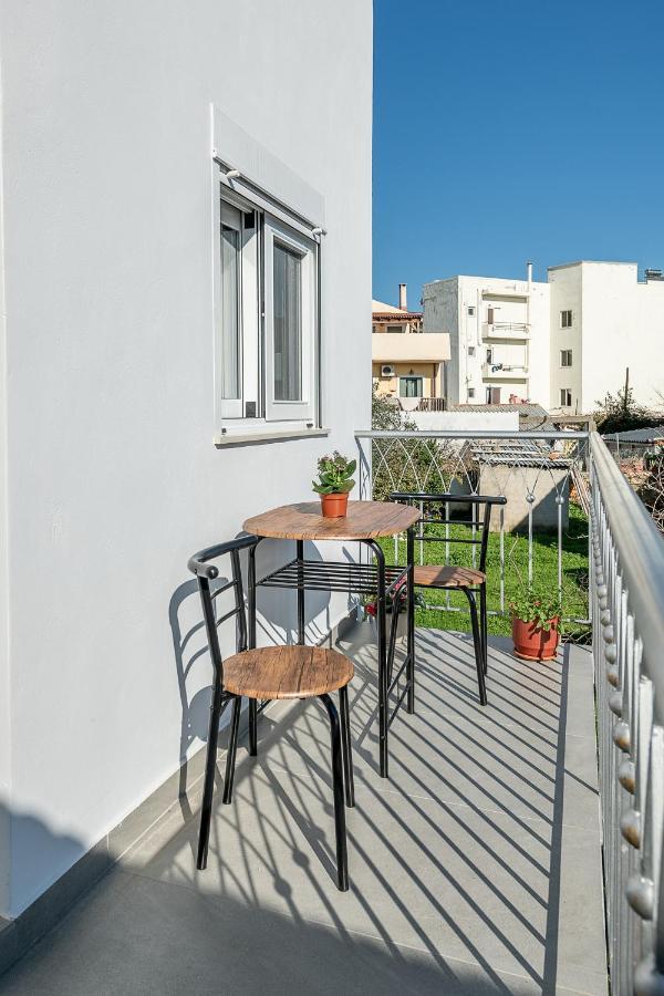 M City Apartments 100M From The Beach Chania  Exterior foto