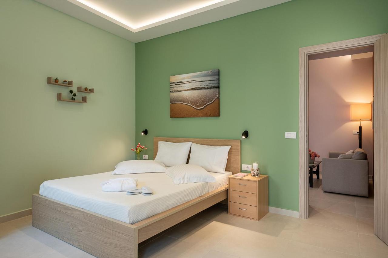 M City Apartments 100M From The Beach Chania  Exterior foto