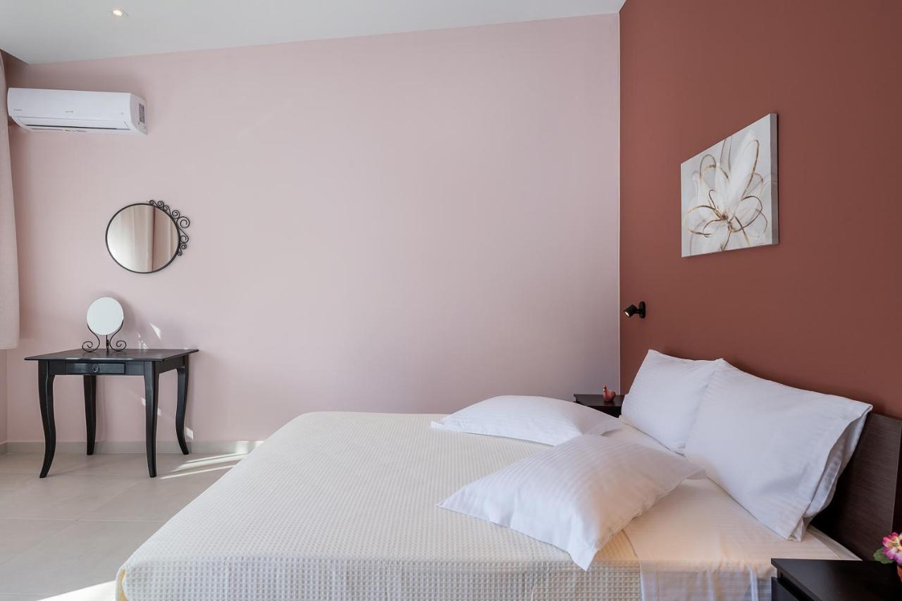 M City Apartments 100M From The Beach Chania  Exterior foto