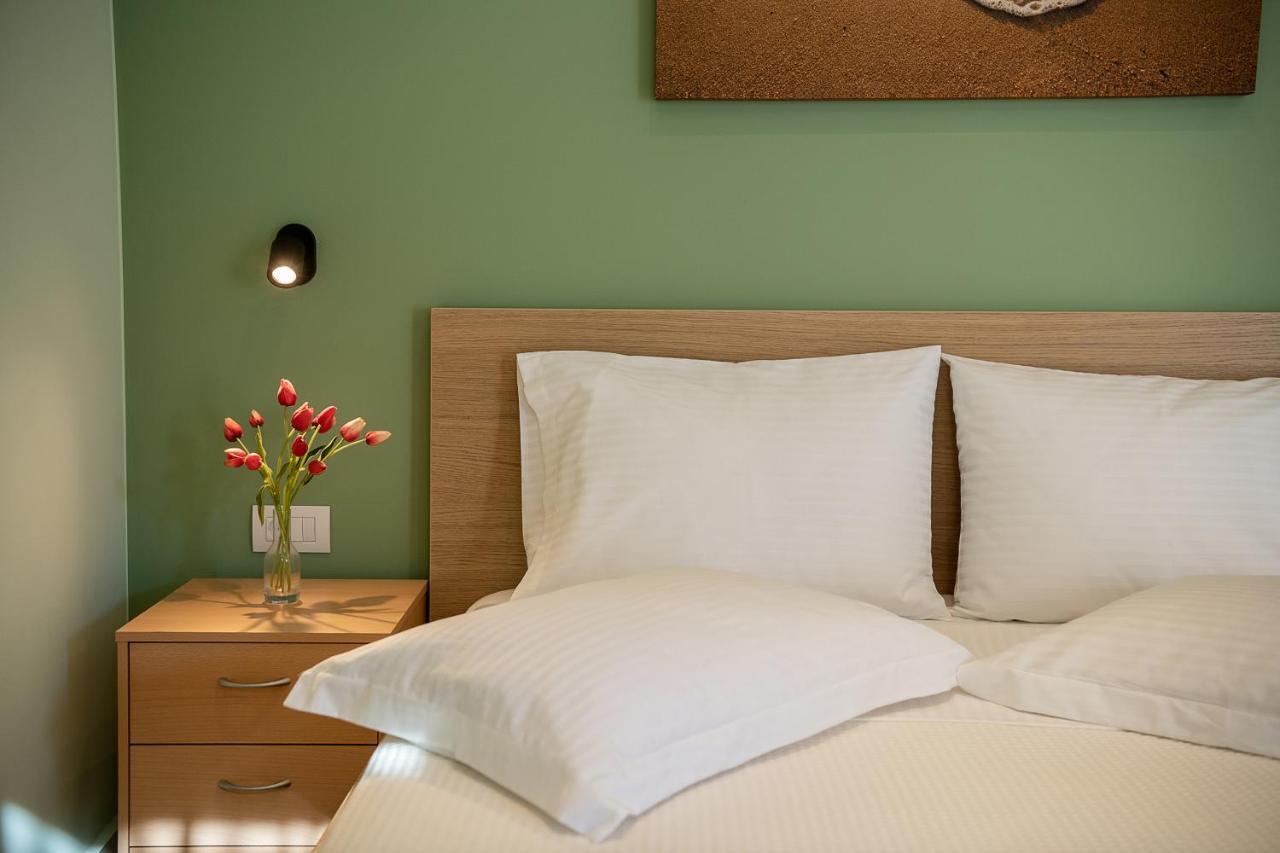 M City Apartments 100M From The Beach Chania  Exterior foto